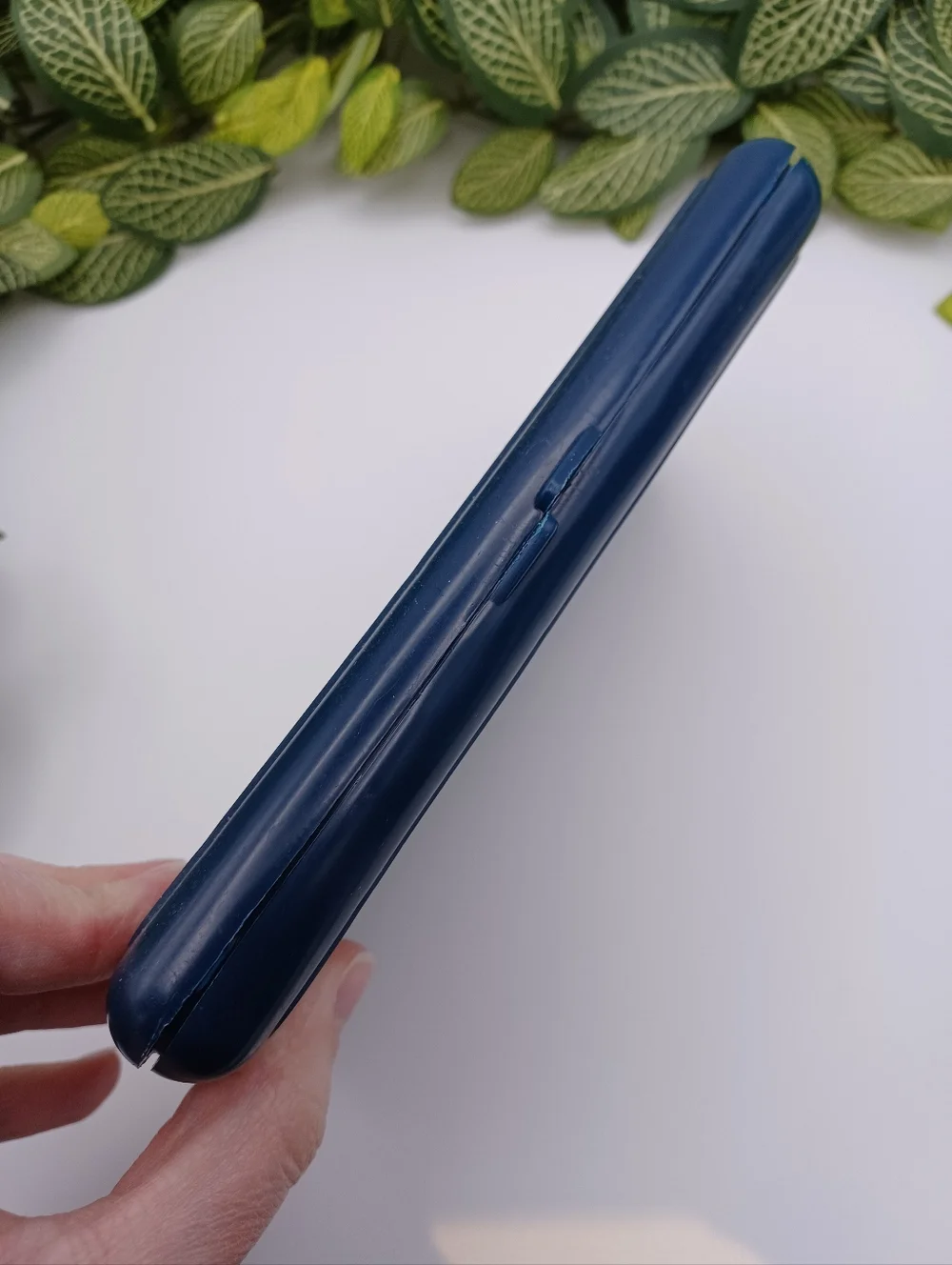 Vintage Crochet Hook Case - Picture 8 of 8